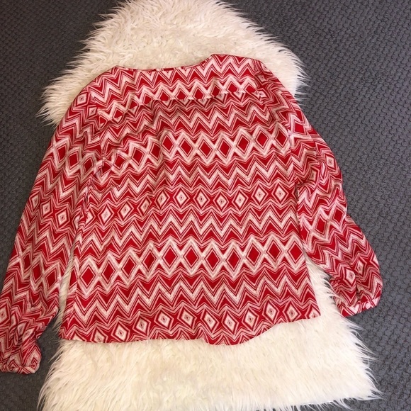 PARKER Marissa Blouse in Silk Crimson Geo Long Sleeve Sz M - Picture 9 of 14